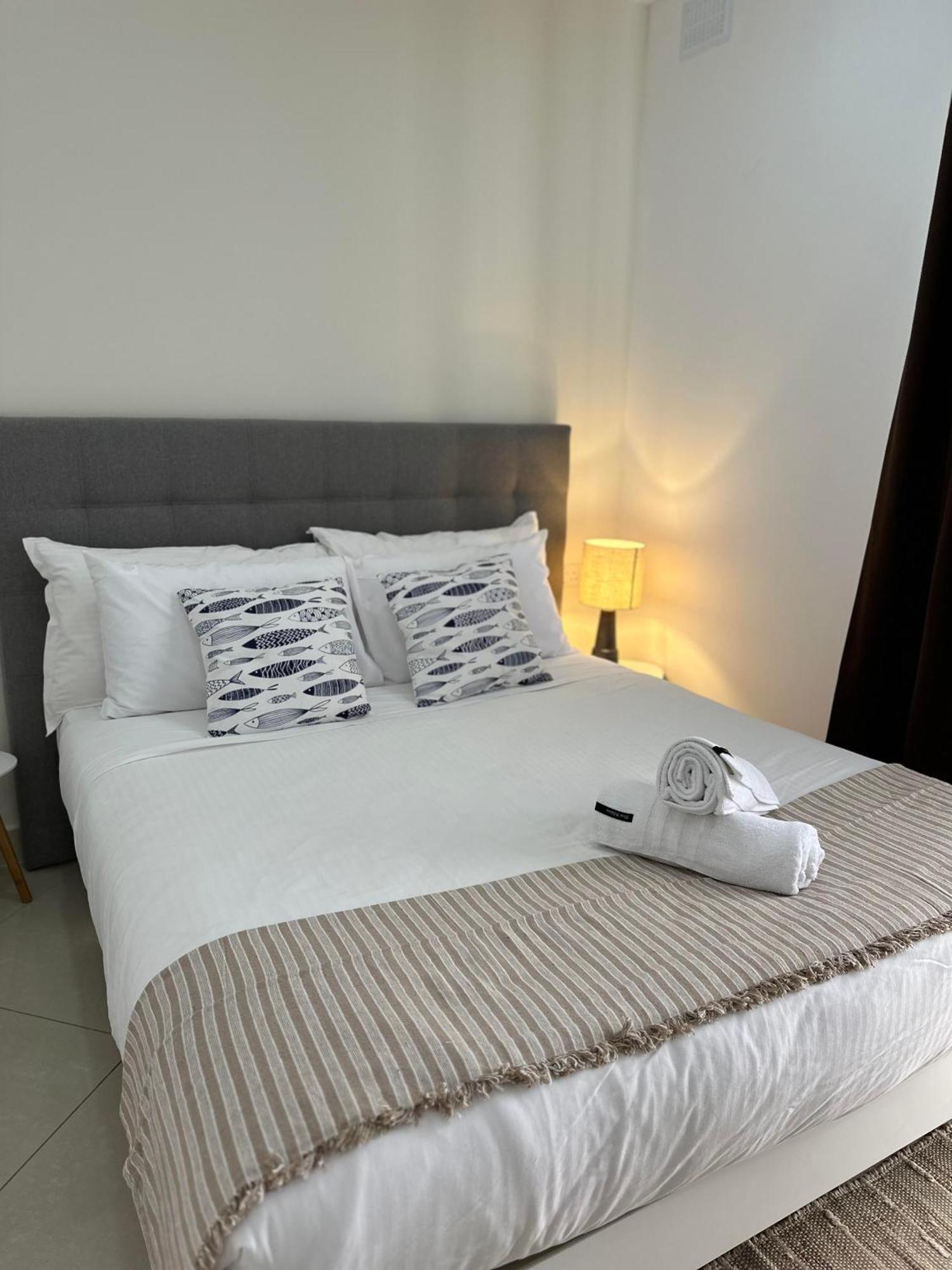 The Beach House Birżebbuġa Exterior foto
